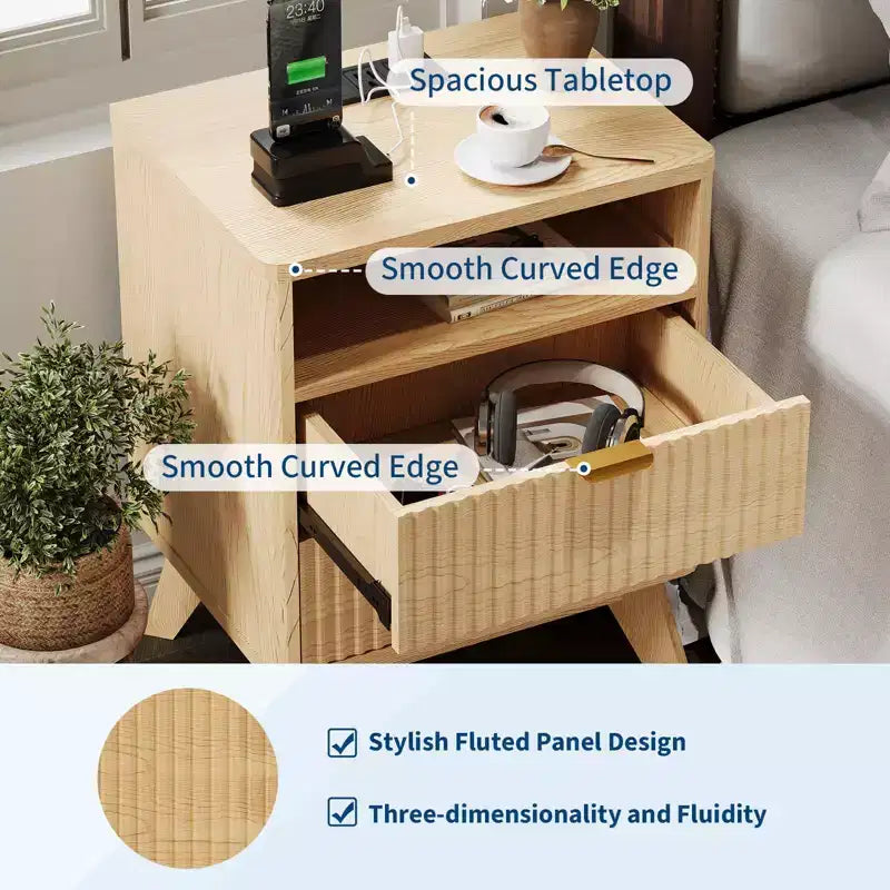 Comodino scanalato moderno GustoWave, tavolino in legno, tavolino con 2 cassetti + ripiano aperto, comodino per camera da letto, soggiorno