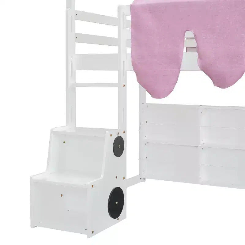 Letto a soppalco basso per bambini con scivolo e ripiani, struttura in legno a forma di casetta con tenda e scale